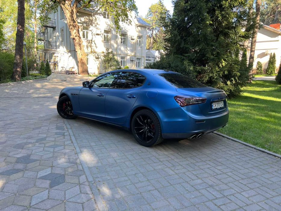 Продам Maserati Ghibli.