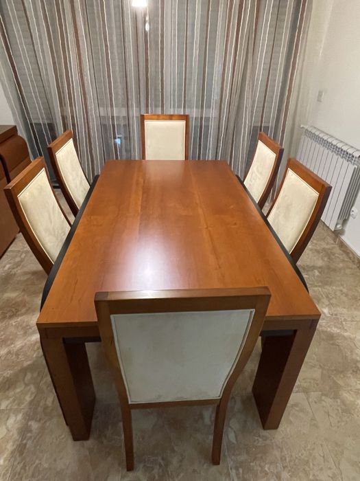 Oportunidade! Mesa Sala + 6 Cadeiras