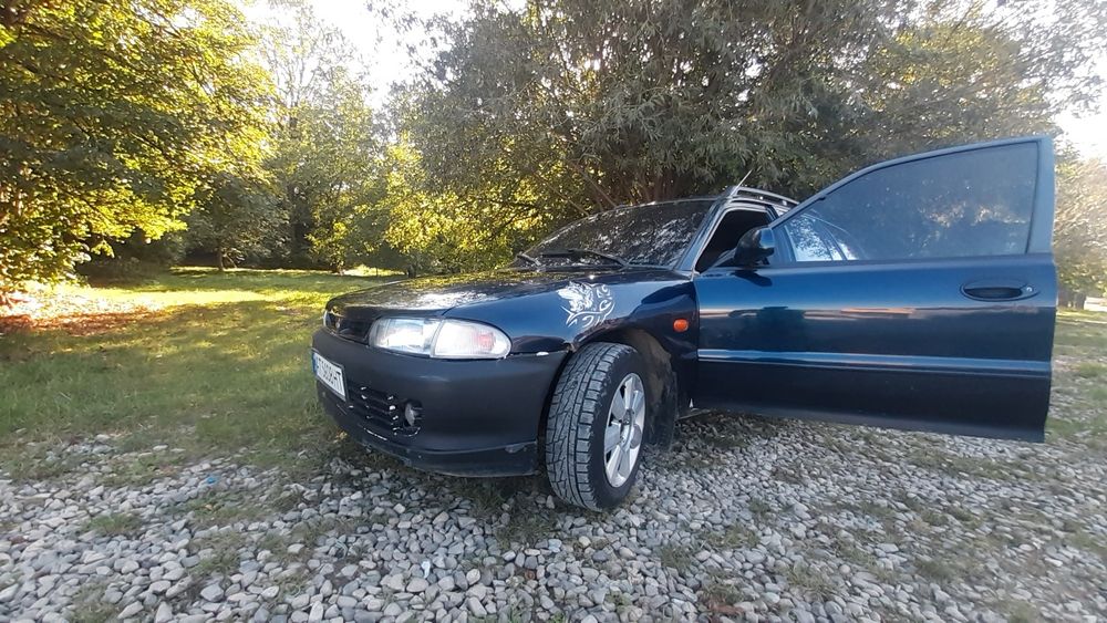 Продам Mitsubishi lancer V 1994р. 1.6