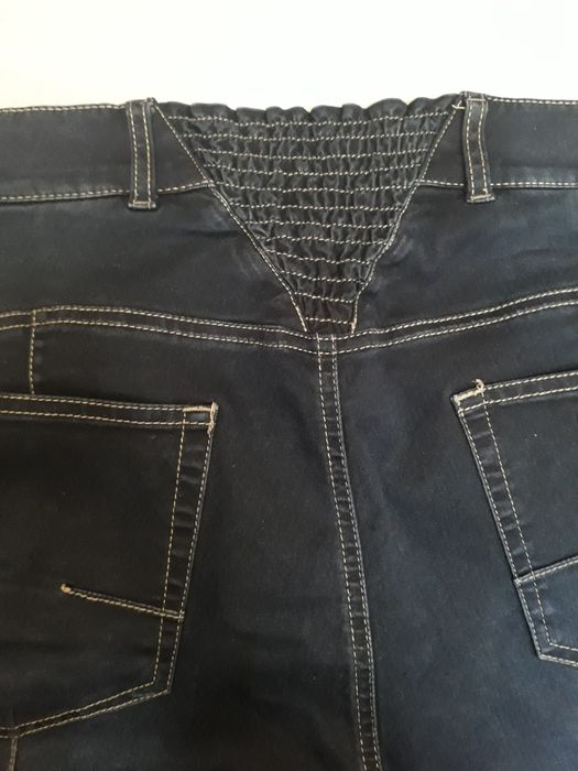 OKAZJA! Nowe Jeansowe spodnie rozmiar 50 - 52