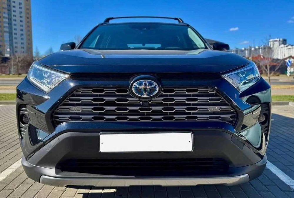 Toyota RAV4 2.5, 2021