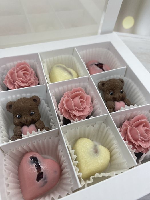 Подарунковий набір цукерок з бельгійського шоколаду