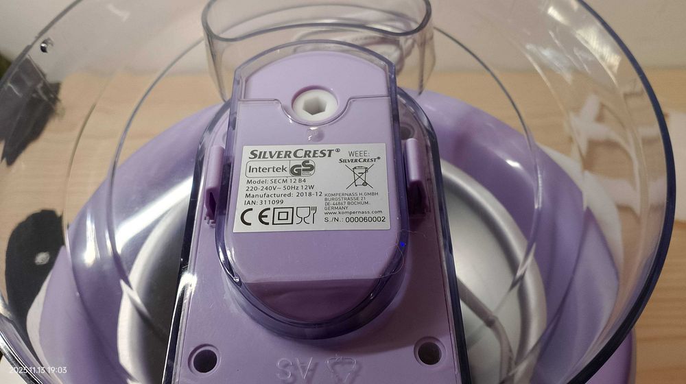 Maszyna do lodów/sorbetów domowych SilverCrest.