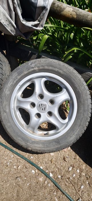 Jantes Porsche Originais 16" + 4 Pneus Continental – 850 € (negociável)