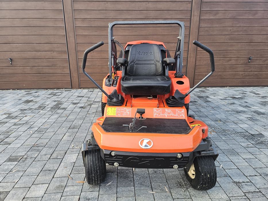 Traktorek kosiarka KUBOTA-zero 21KM V3 diesel, idealny stan!