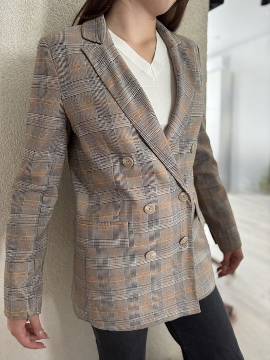 Класичний костюм для дівчат, підлітків розмір С