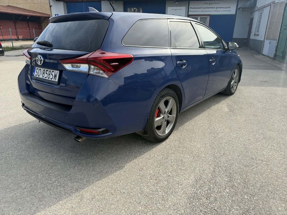 Toyota Auris 1.3 + LPG 2016