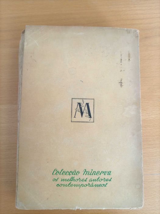 Livro "Altivez" de Pearl Buck