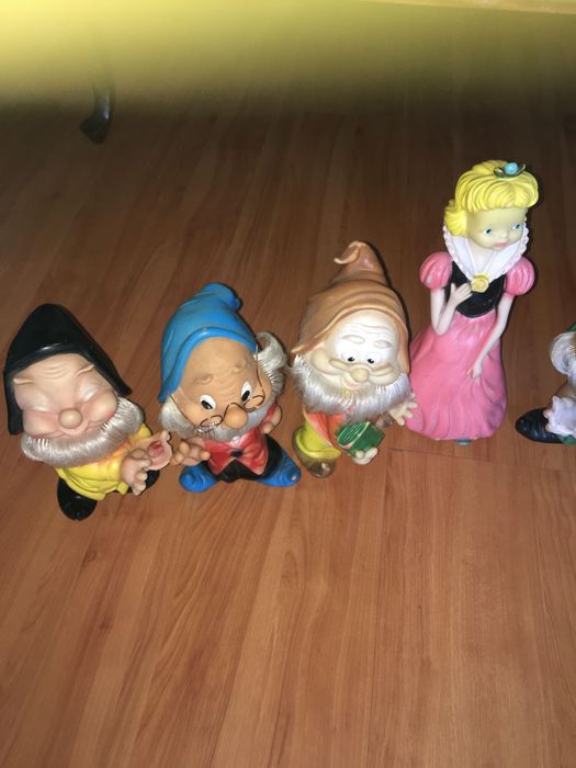 coleção completa bonecos grandes branca de neve e sete anões da FAMOSA