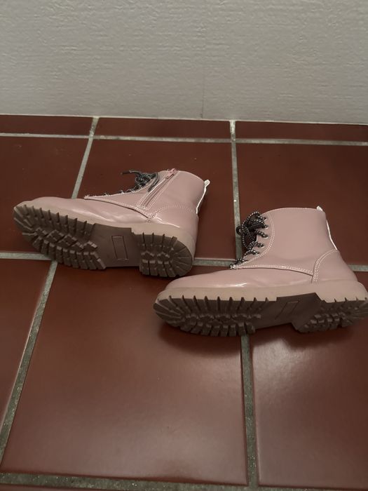 Blusao azul indian rose e botas rosa velho verniz 34