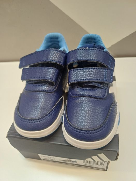 Sapatilhas adidas