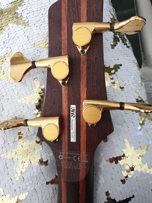 IBANEZ SR5000 ÖL. Gitara basowa