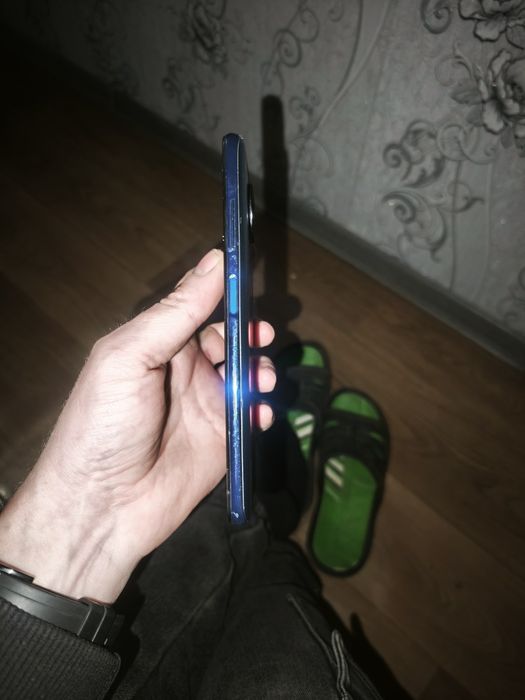 Продам Poco x3 pro 8/128