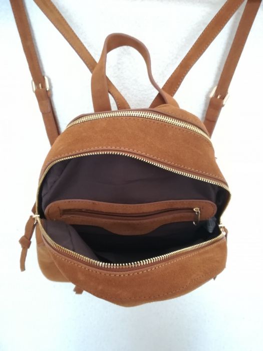 Mochila de pele NOVA