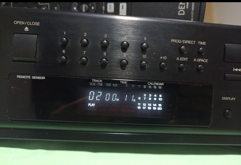 Leitor CD Denon DCD 725