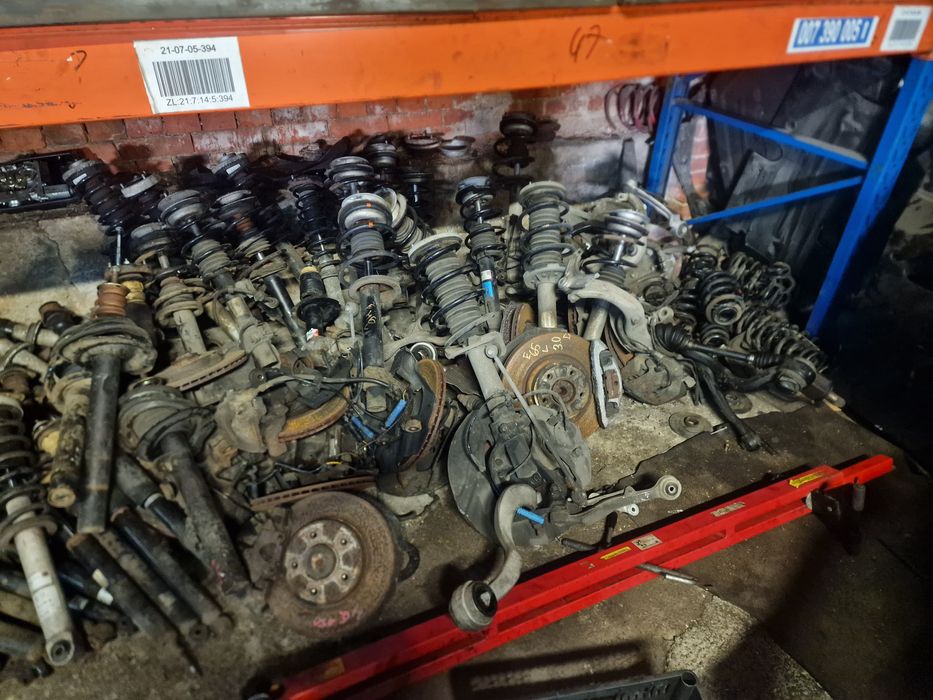 sprężyny wahacz amortyzator półoś zaciski bmw e46 e38 e39 e60 e65 e90