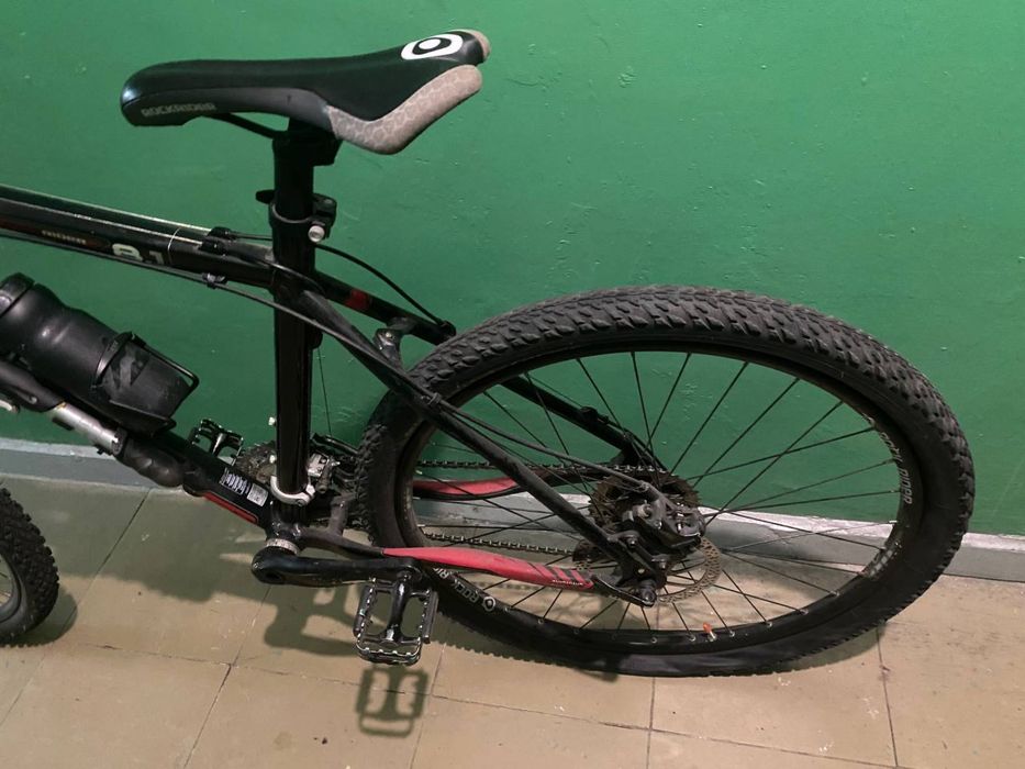 Горный велосипед btwin rockrider 8.1