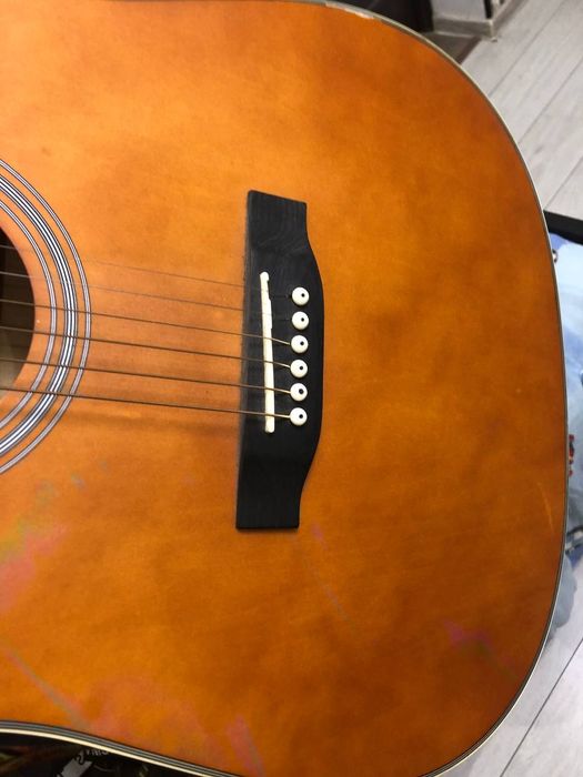 Продам гитару, акустика