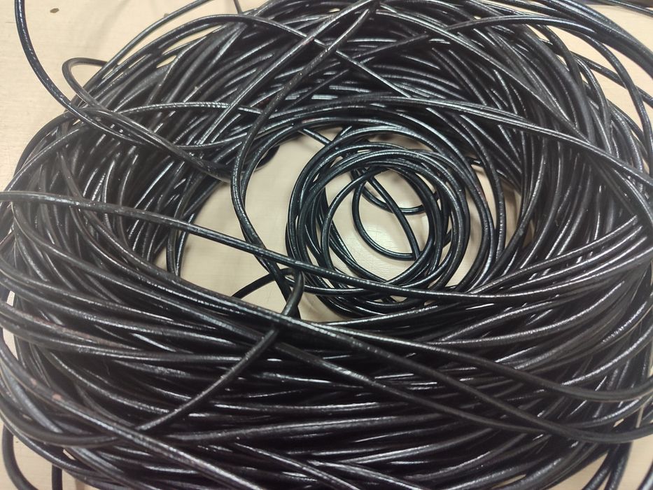 Шнур кожаный. 4.5 мм . Натуральная кожа.