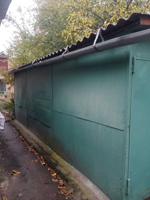 Продам частину будинку на Бучмах!