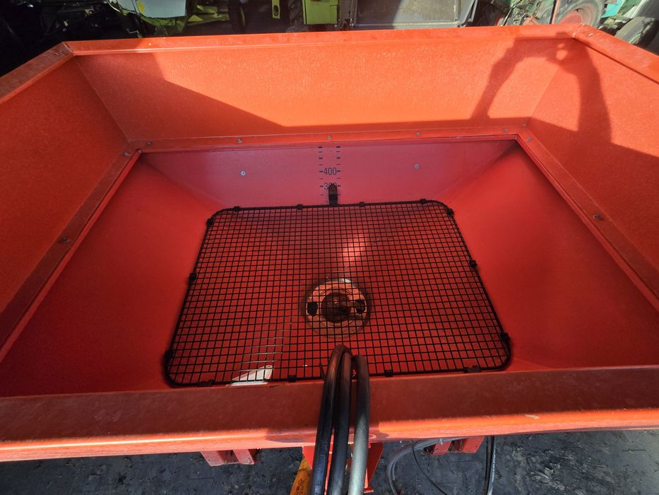 Rozsiewacz do nawozów Rauch MDS 732 R