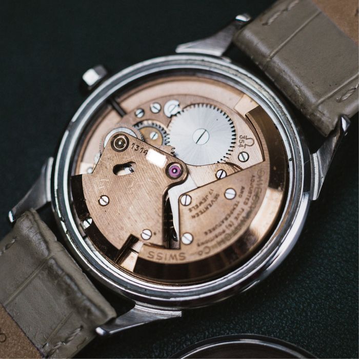 Relógio Omega Constellation Pie-Pan - Ref.2562 | Circa 1952