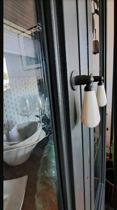Witryna ikea Edland