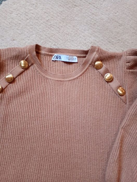 Bluzeczka bezowa Zara