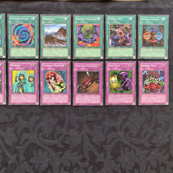 YU GI OH starter Deck Yugi Mago Nero Completo sigillato in italiano