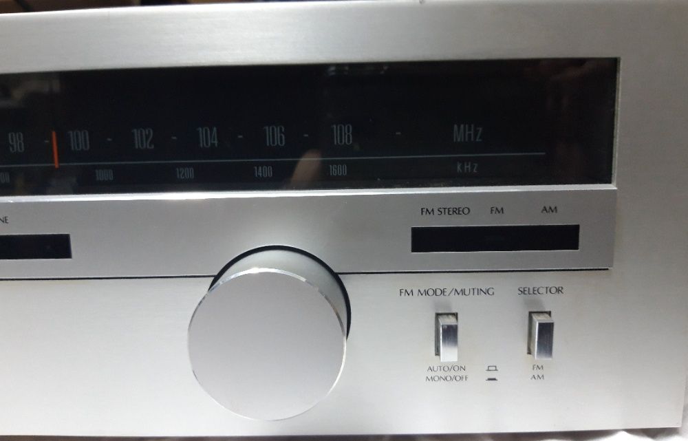 SANSUI T-60 Vintage tuner 1980 Made in Japan