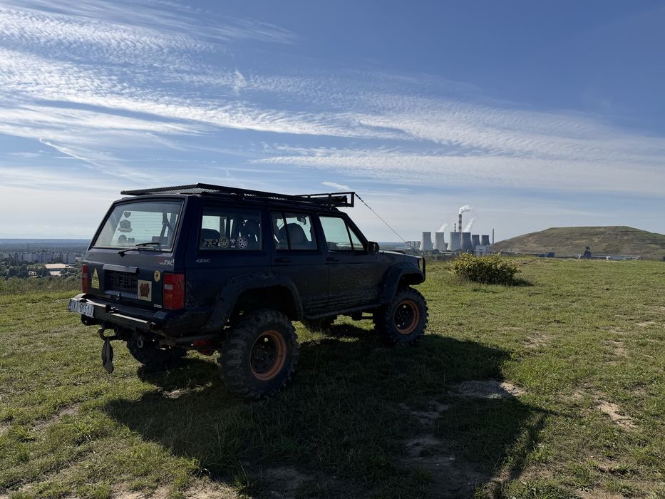 Jeep cherokee XJ 1996 2.5 benzyna LPG 2 wyciągarki, OFFROAD
