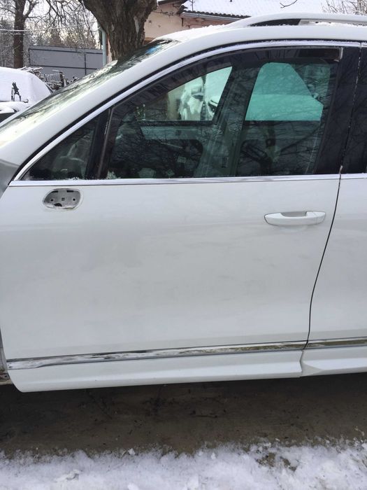 Дверь дверка двери двері ліва передня задня Volkswagen Touareg NF