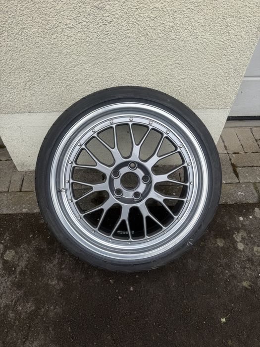 Jantes 19 com pneus  para Golf 7 GTI
