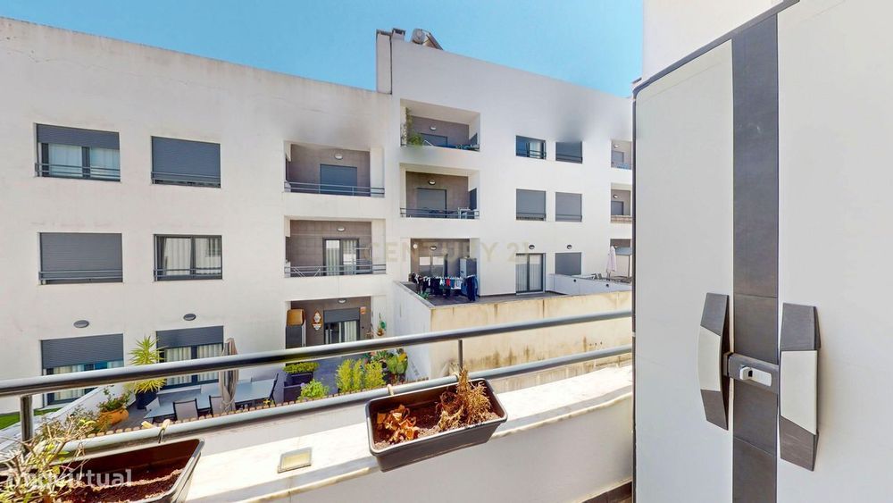 Apartamento T2+1 Exclusivo com Mezanine - onde a tranquilidade e acess