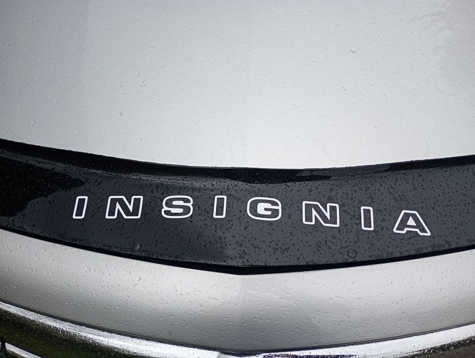 Дефлектор капота(мухобойка)Opel Insignia 2008-2017 седан.