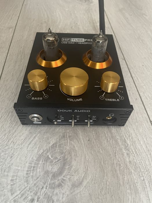 Douk Audio P1 przedwzmacniacz lampowy DAC