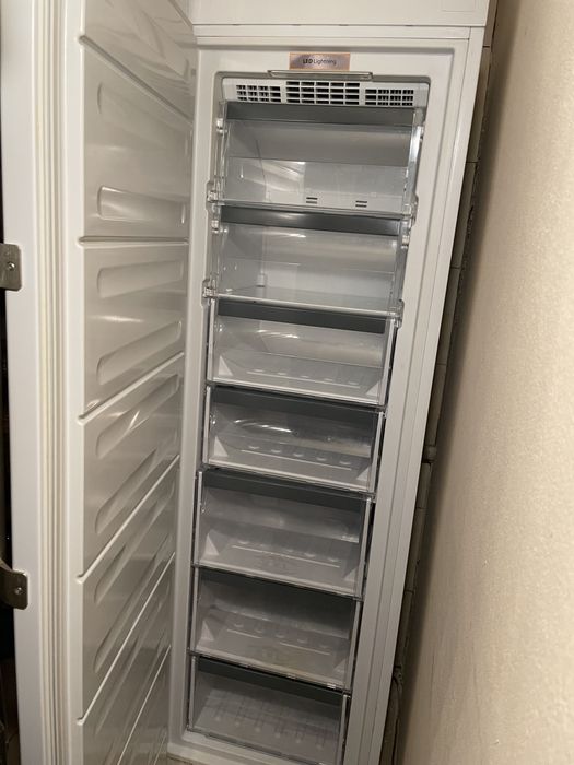 Морозильна камера