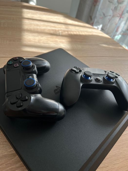 PlayStation 4 slim 500g