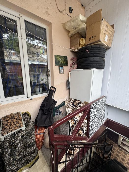 Продам 2-к квартиру з ремонтом, 55 кв.м, у центрі на вул. Базарної/Маразліївська (3-217-451)