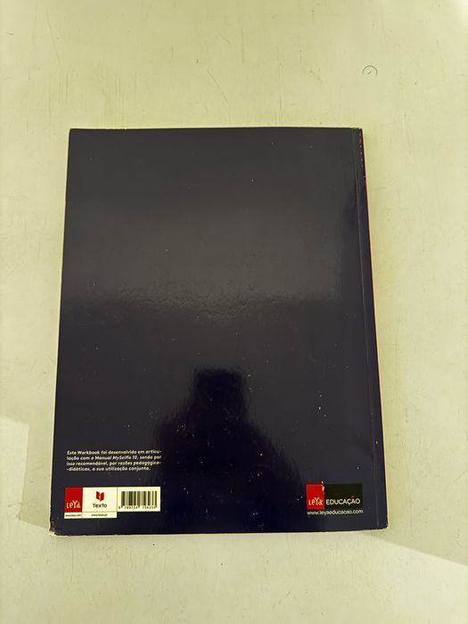 caderno de atividades inglês 10° ano