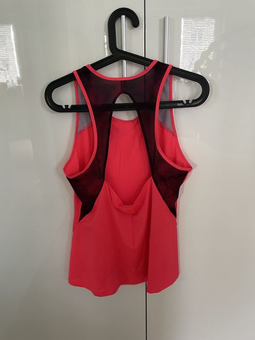 Sportowa bluzka z siateczki DECATHLON