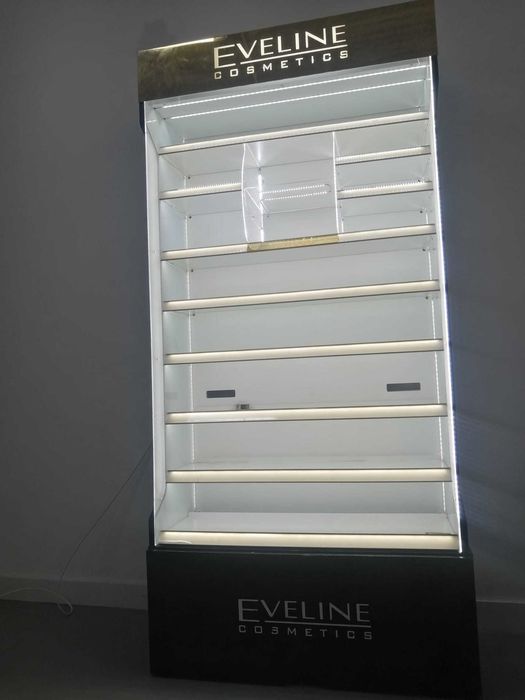 Móvel Expositor Eveline Cosmetics
