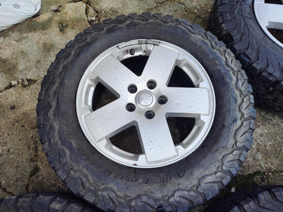 Jeep Wrangler koła 18 cali 5 sztuk