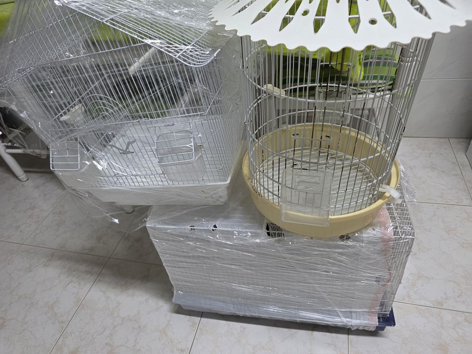 3 Gaiolas usadas em bom estado