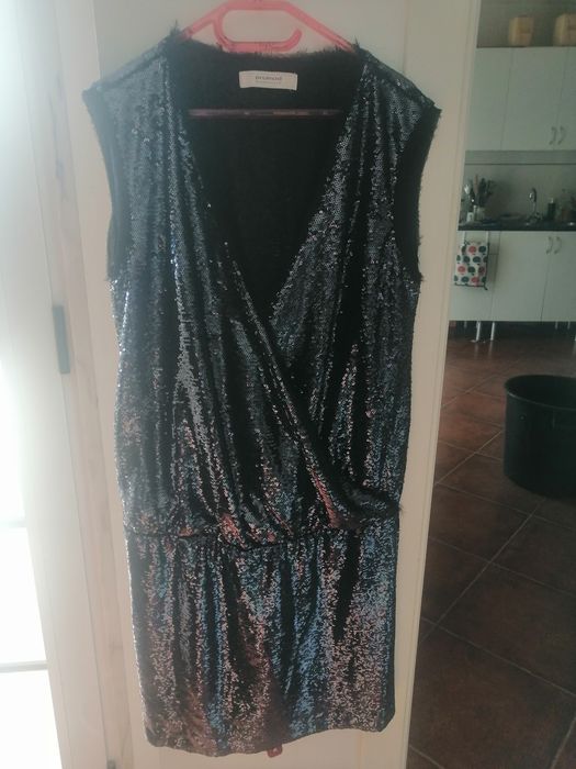 Vestido de festa lantejoulas preto