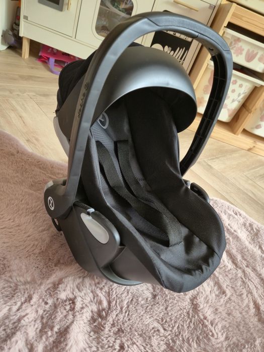 Fotelik nosidełko dla lalek Cybex Corolle