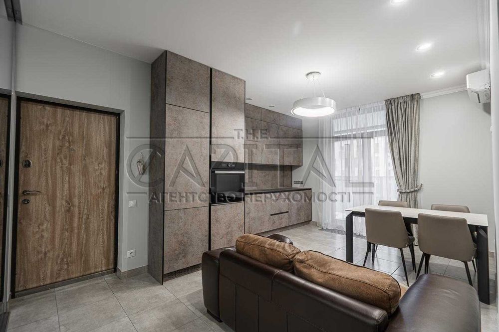 Оренда 2-кімнатної квартири поділ генератор не високий поверх