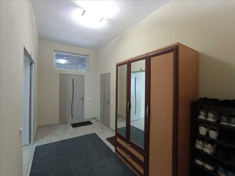 Просторий будинок в Нижніх Млинах