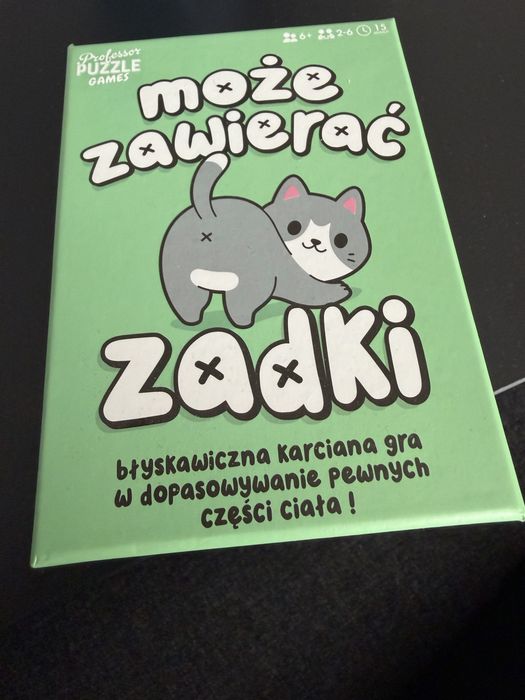 Może zawierać zadki gra karciana