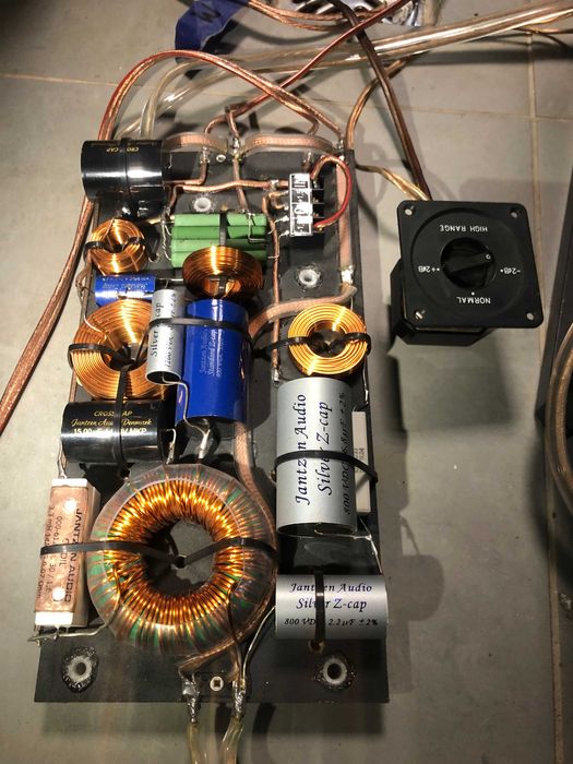 Klipsch Klipschorn 102dB Dopełnienie lampowca, Olśniewa Brzmieniem